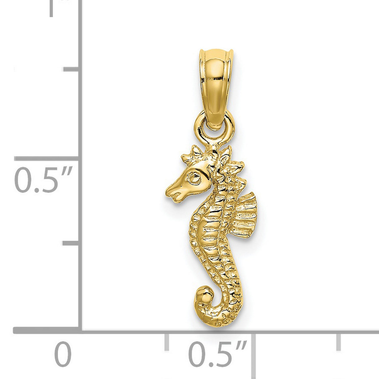 10k Yellow Gold Seahorse Pendant with Detailed Marine Motif, Nautical Charm for Women