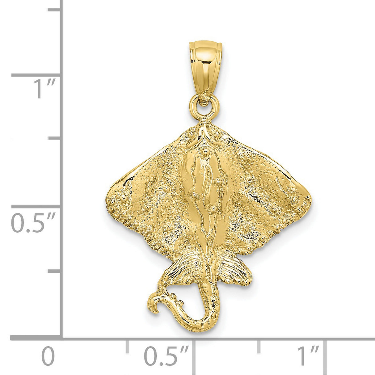 10k Yellow Gold Stingray Pendant, Detailed Sea Life Design, Nautical Ocean Style for Men or Unisex