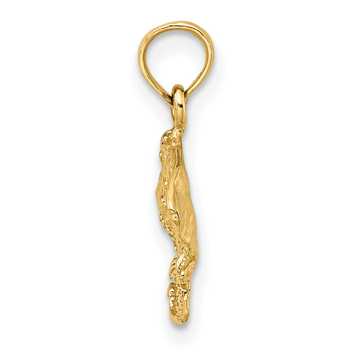 10k Yellow Gold Stingray Pendant with Detailed Ocean Animal Design
