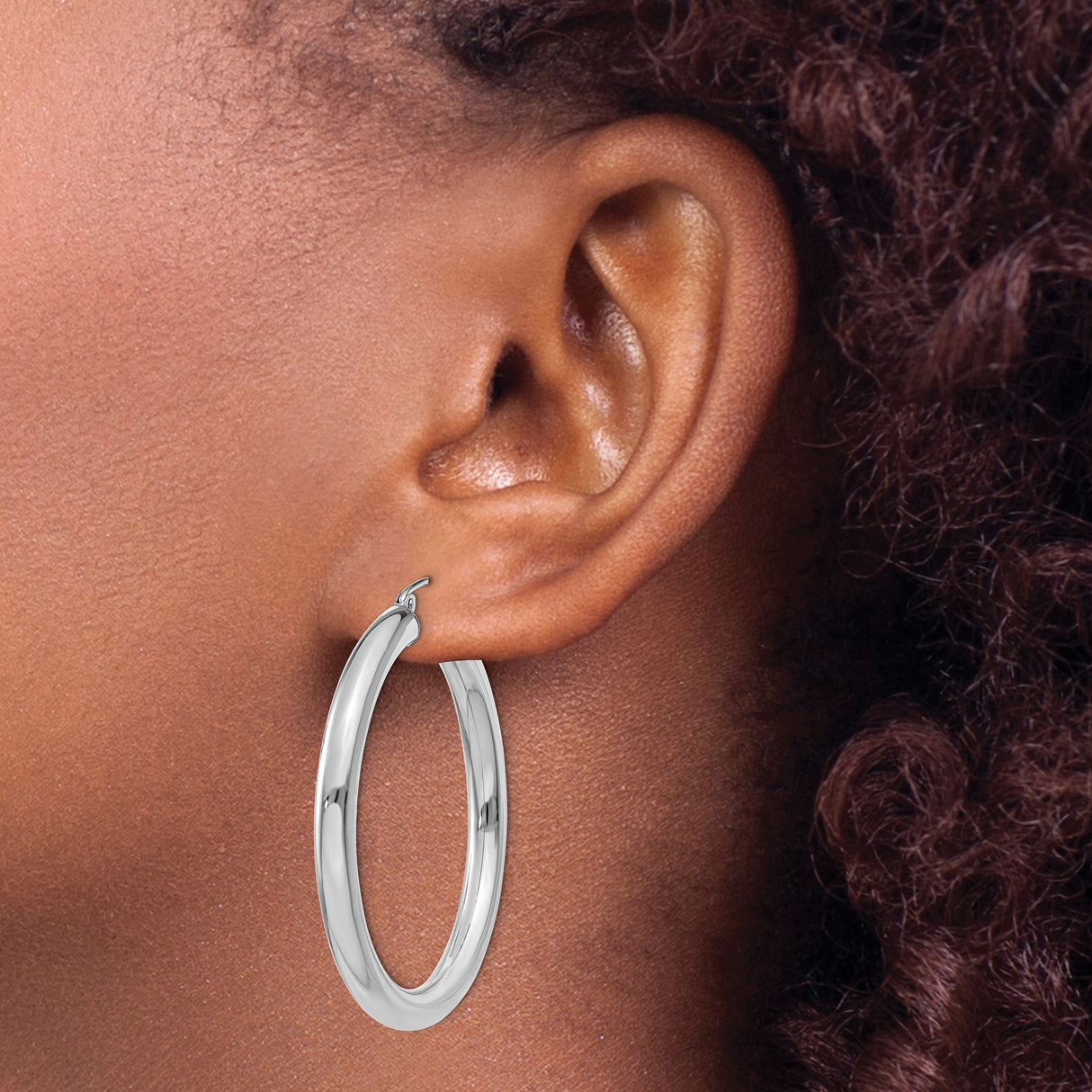 10k White Gold Hoop Earrings, Classic Round Lightweight Tube Style with Polished Finish for Women