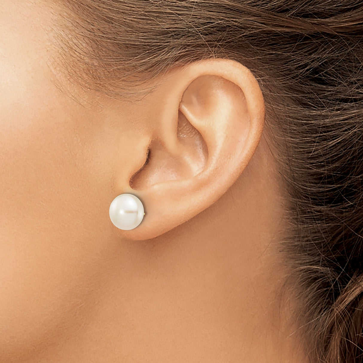 10k Yellow Gold Pearl Stud Earrings with Round Freshwater Cultured Pearls, Classic Minimalist Style