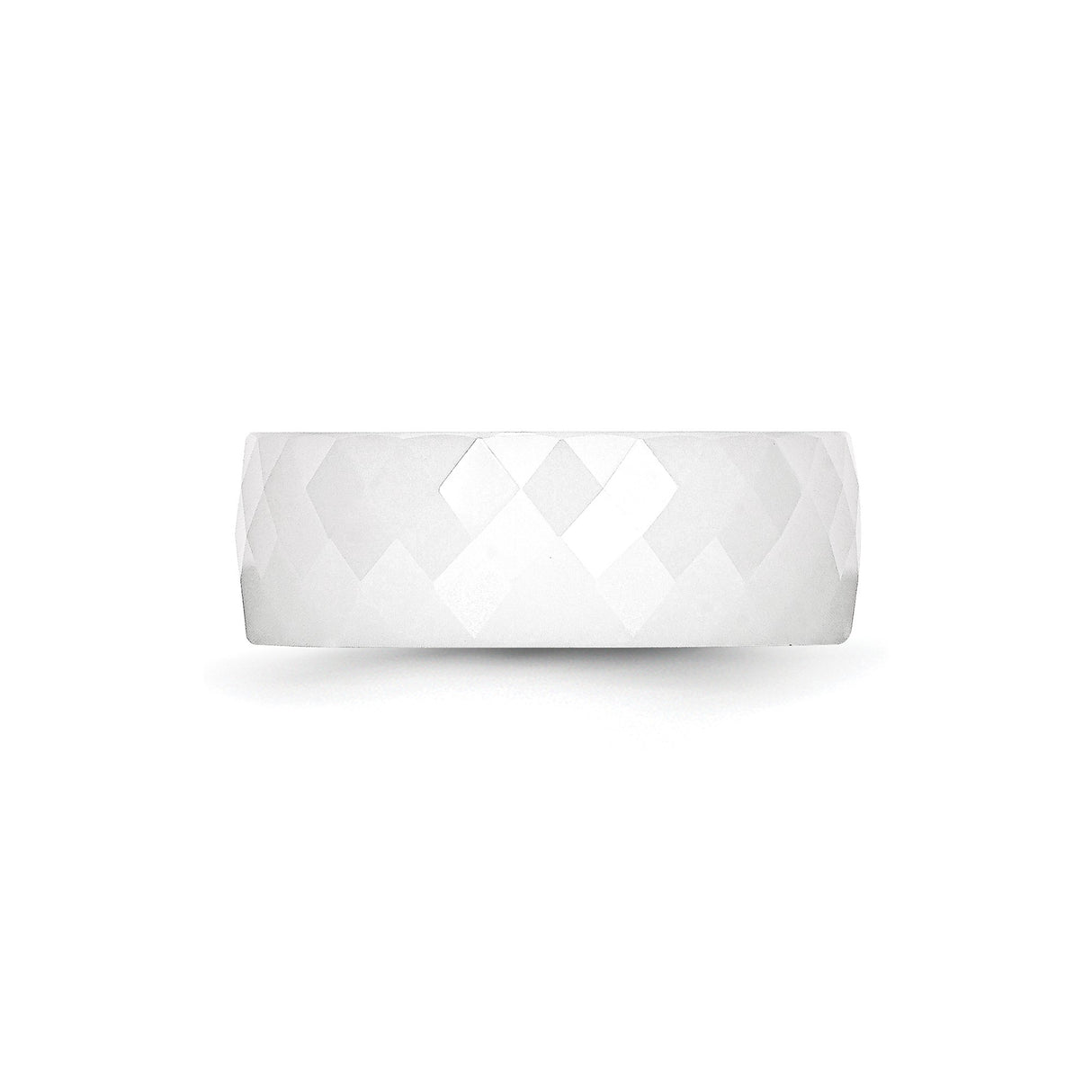 wedding band ring detail view