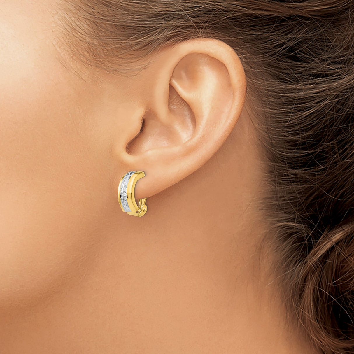 14k Yellow Gold Oval Hoop Earrings with Diamond-Cut Rhodium Center and High-Polish Edges