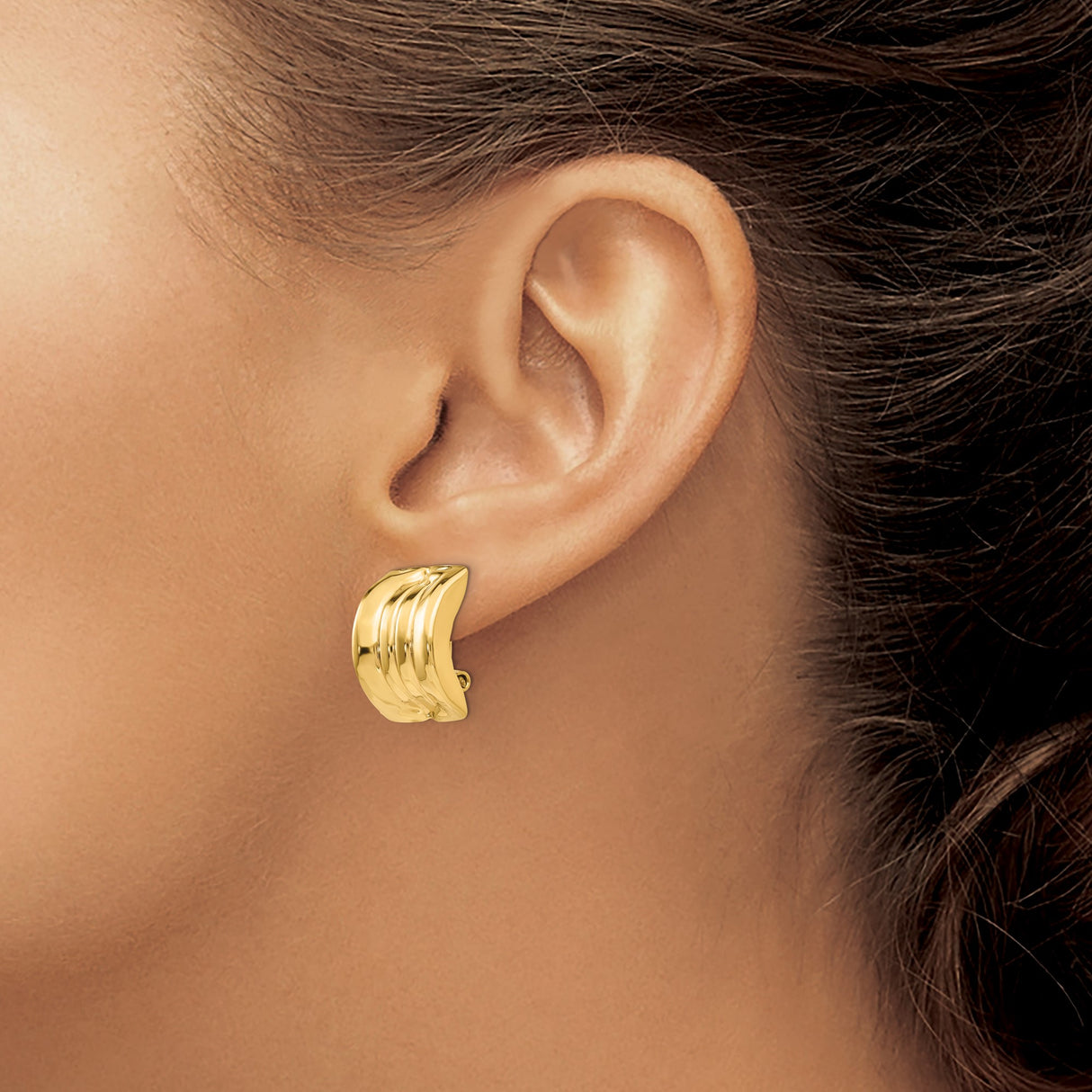 14k Yellow Gold Clip On Earrings with Ribbed Polished Finish, Vintage Bold Style for Women