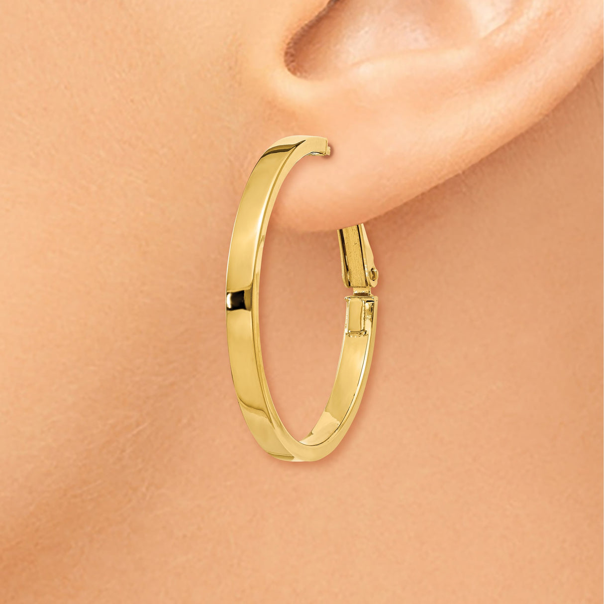 14k Yellow Gold Hoop Earrings, Classic Polished Finish, Hinged Back, Lightweight Design for Women