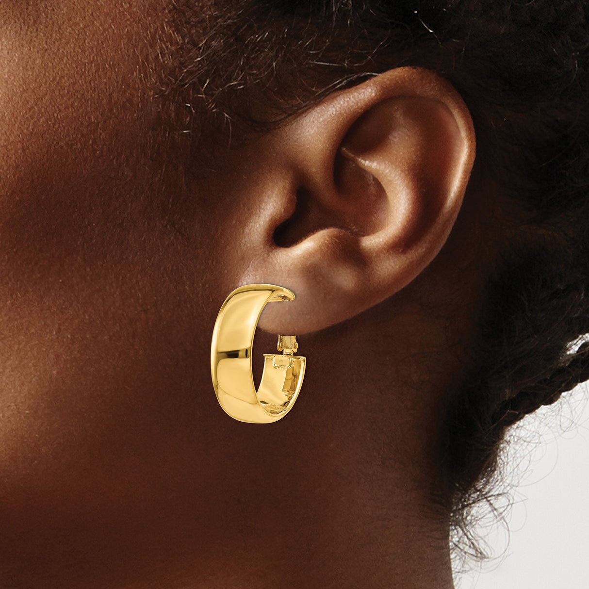 14k Yellow Gold Hoop Earrings, Polished Finish, Hinged Clasp, Minimalist Round Design