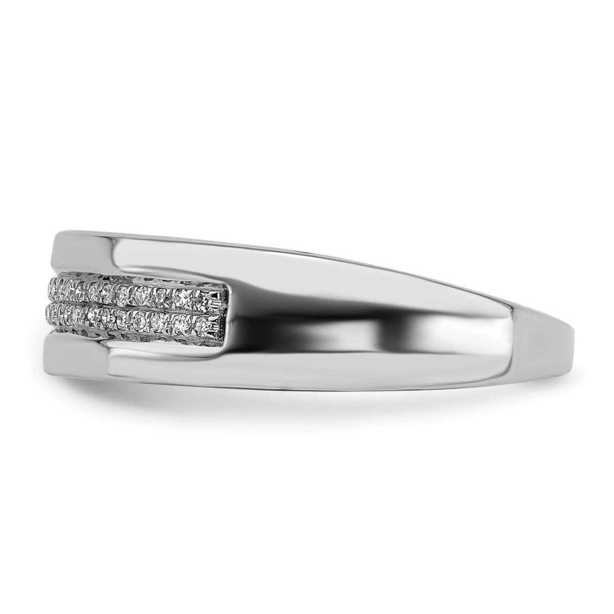 Sterling Silver wedding band ring detail view