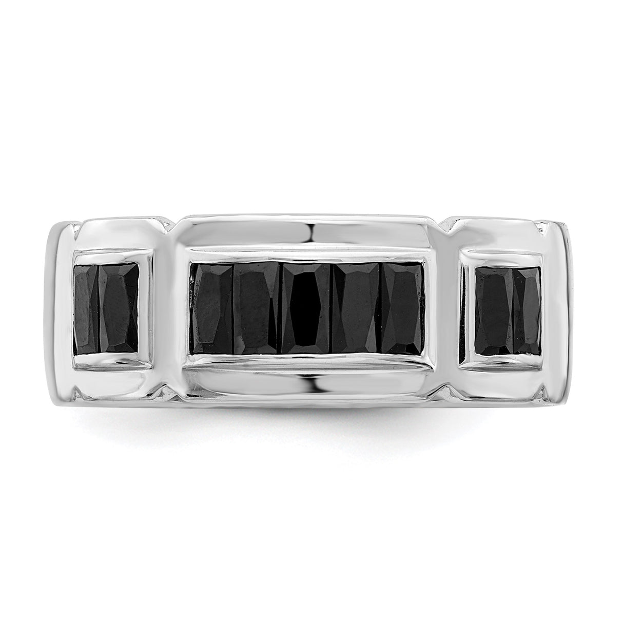 Sterling Silver wedding band ring detail view