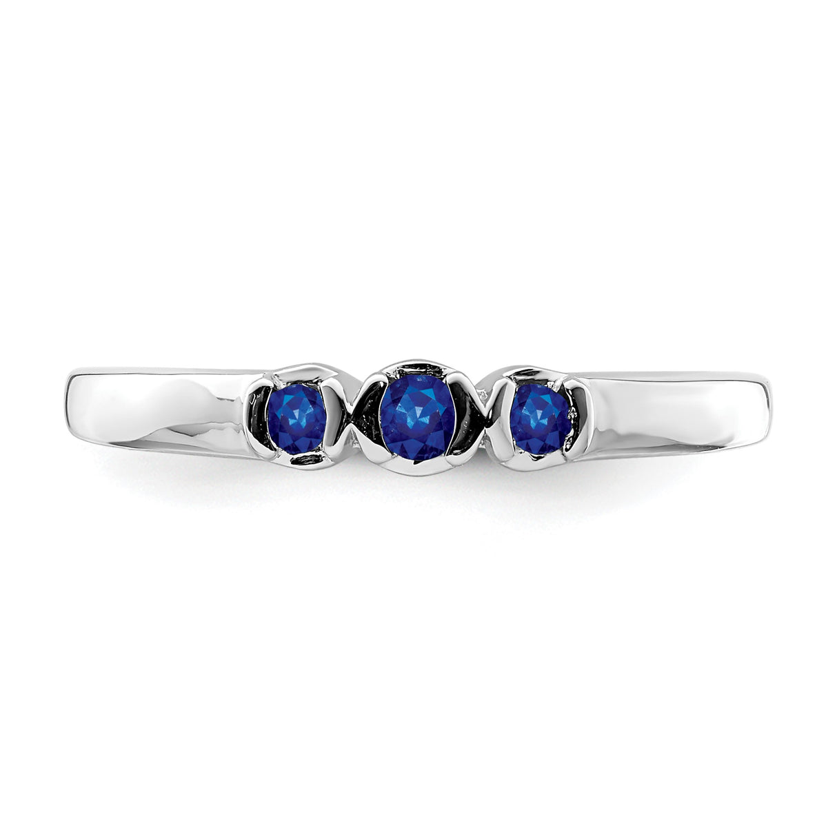 Sterling Silver wedding band ring detail view