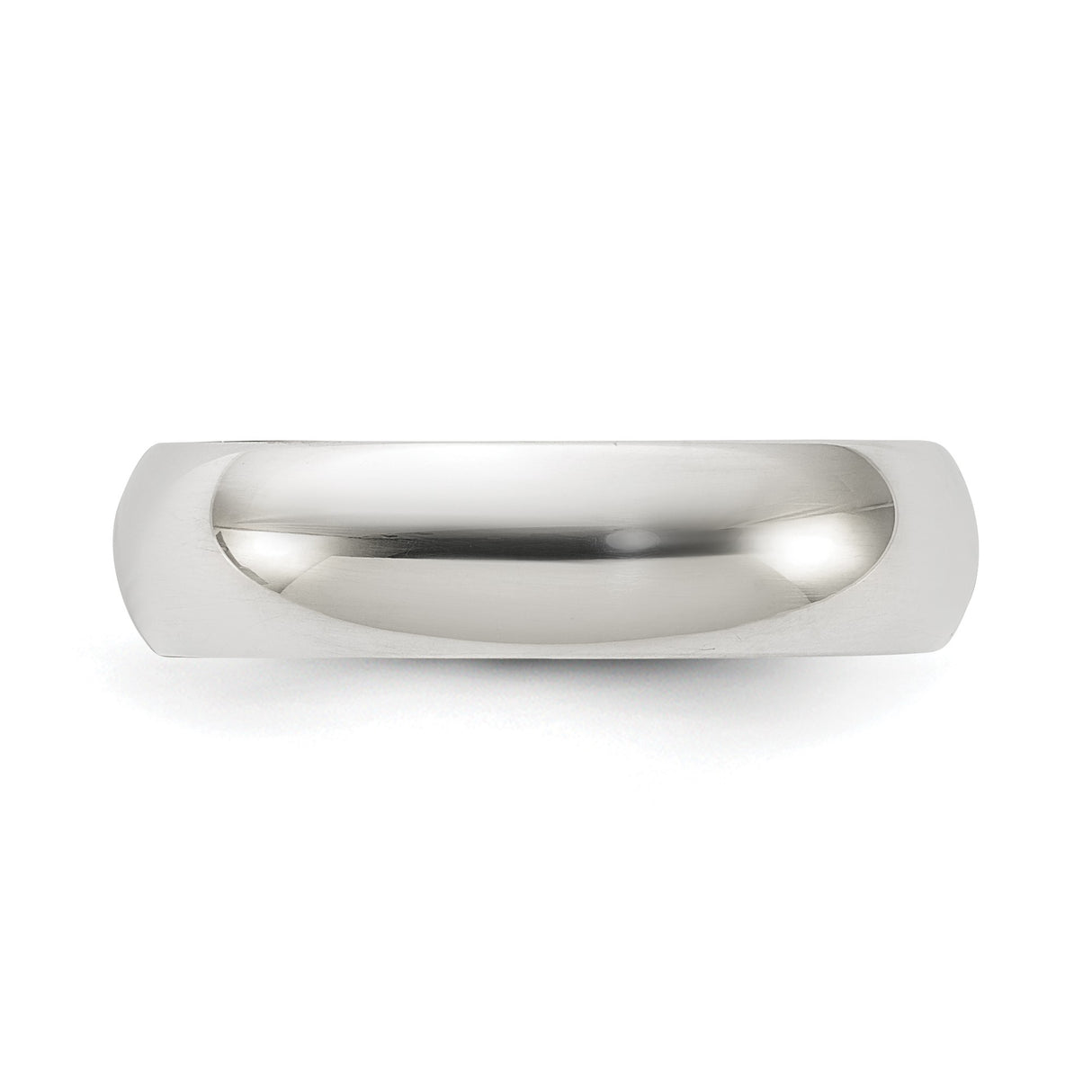 Sterling Silver Domed wedding band ring detail view