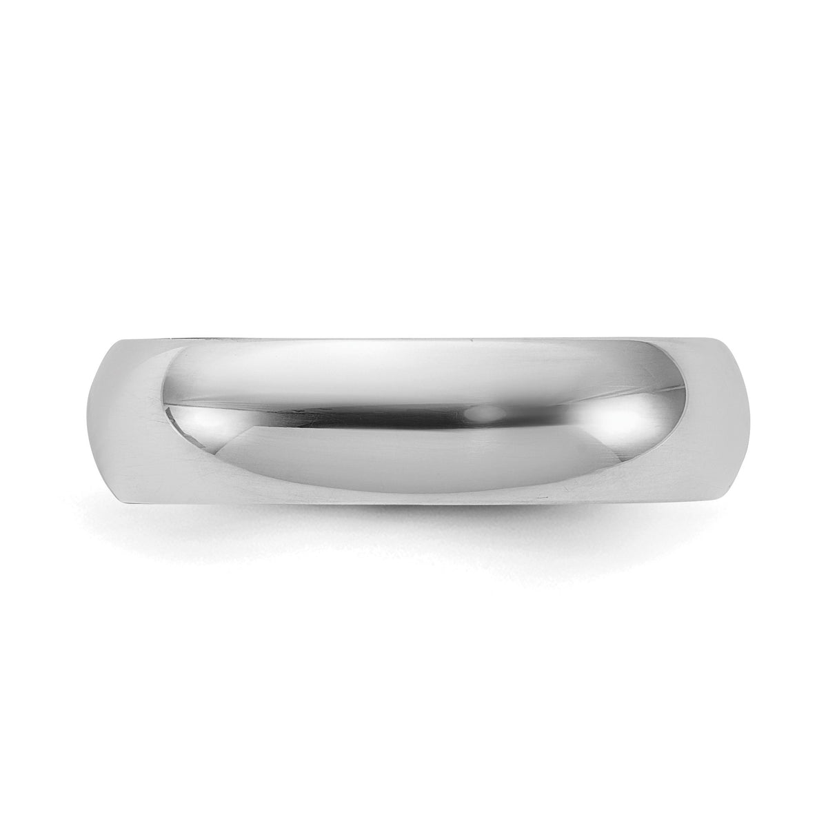 Sterling Silver Domed wedding band ring detail view