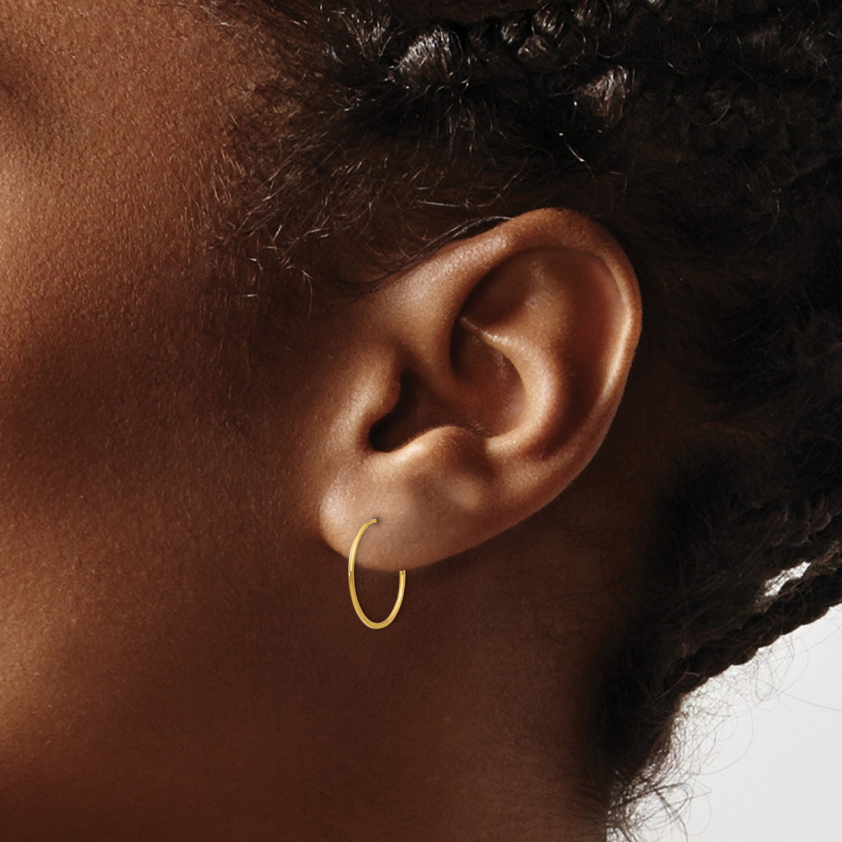 14k Yellow Gold Hoop Earrings, Classic Round Polished Design, Lightweight Everyday Style