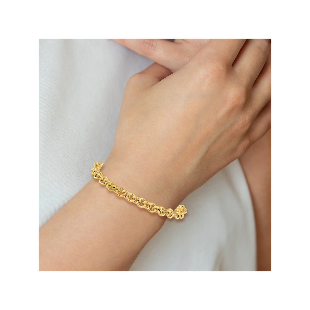 14K Yellow Gold 6.73 mm Polished Chain Bracelet detail view