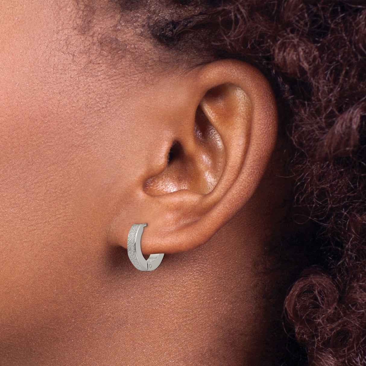 316 Stainless Steel Hoop Earrings with Polished Finish and Textured Edge, Unisex Hinged Design