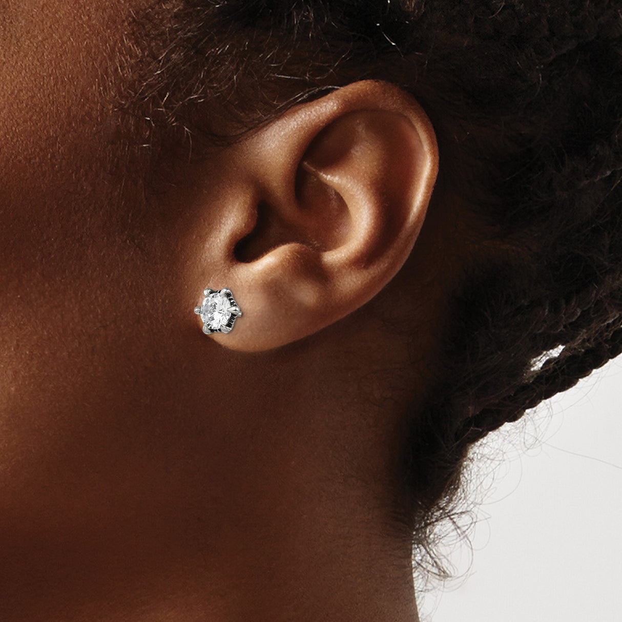 316 Stainless Steel Stud Earrings with Round Cubic Zirconia, Six Prong Setting, Minimalist Style