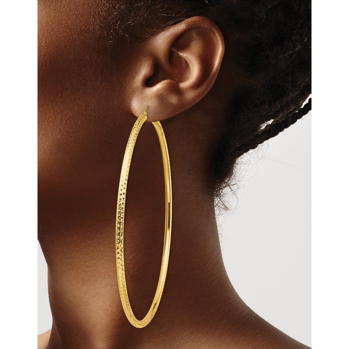14k Yellow Gold Hoop Earrings, Large Textured Round Design with Diamond Cut Detailing