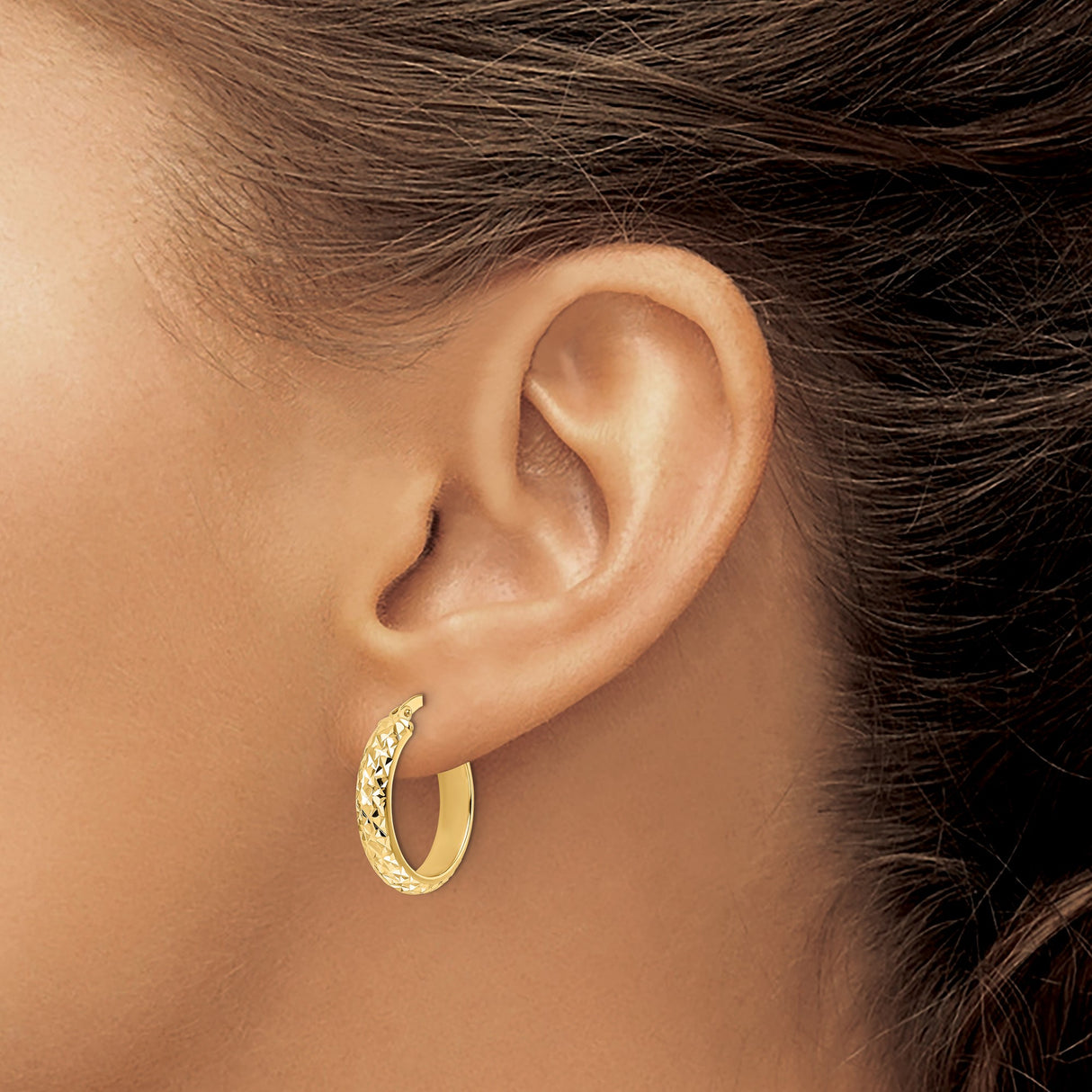 14k Yellow Gold Hoop Earrings, Polished Diamond-Cut Textured Round Hoops with Latch-Back Closure