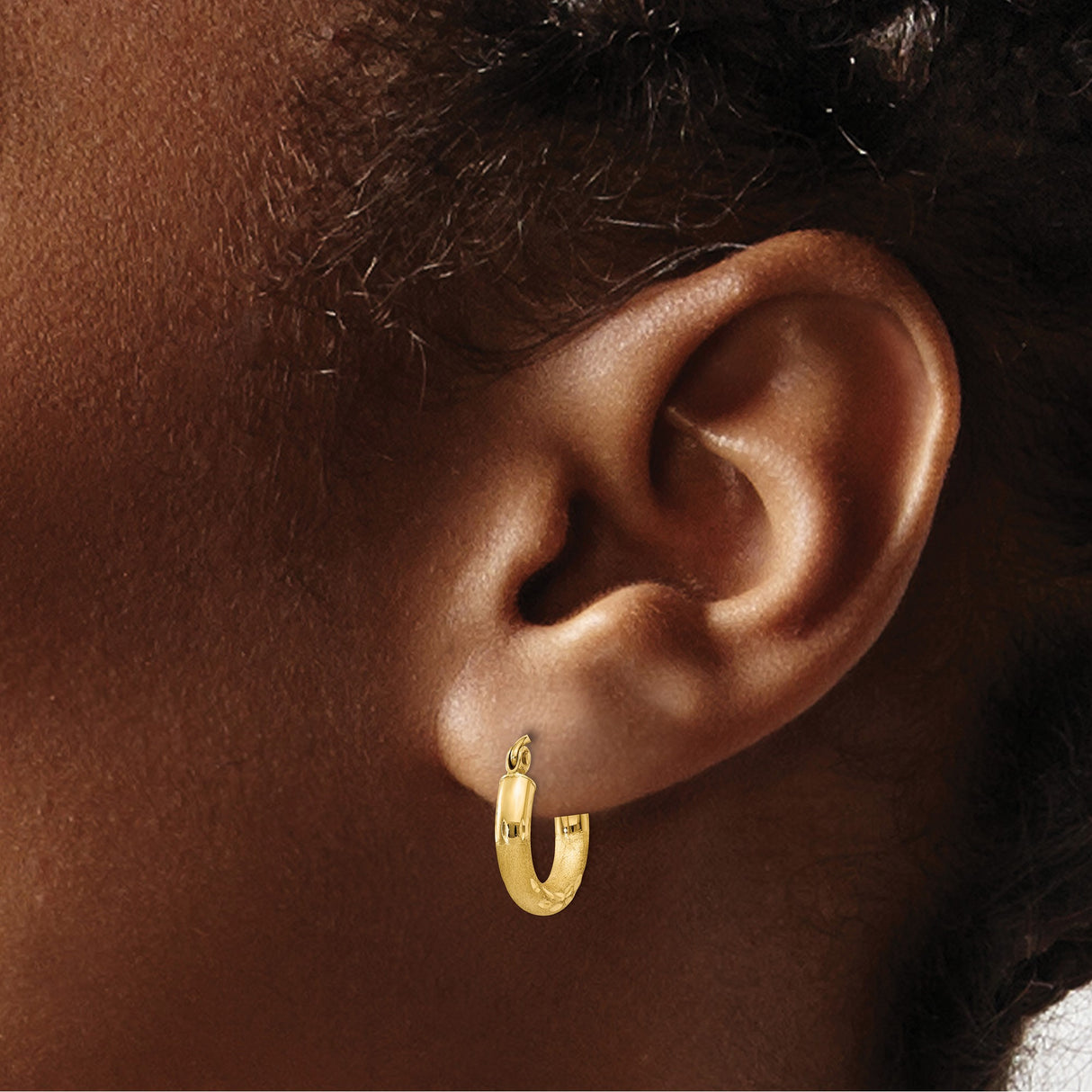 14k Yellow Gold Hoop Earrings, Textured Finish with Diamond Cut Leaf Pattern