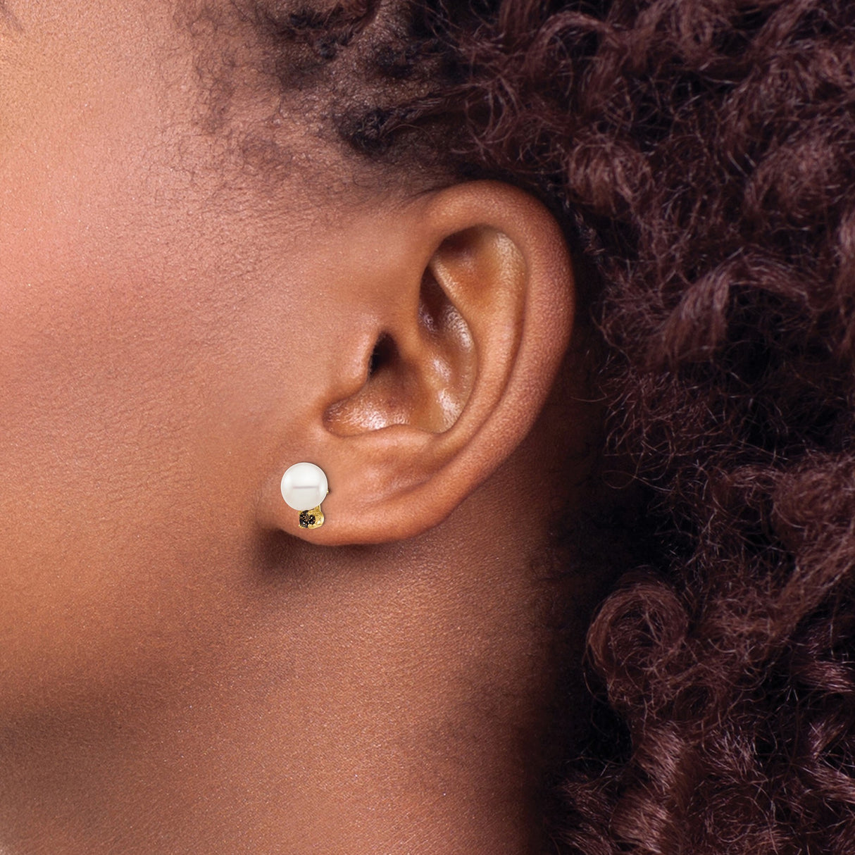 14k Yellow Gold Stud Earrings with White Cultured Pearls and Smoky Quartz