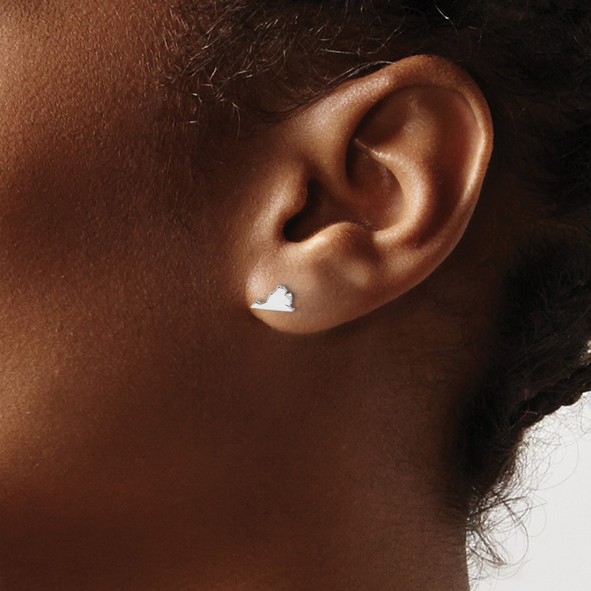 14k White Gold Virginia State Outline Stud Earrings, Minimalist USA Map Jewelry