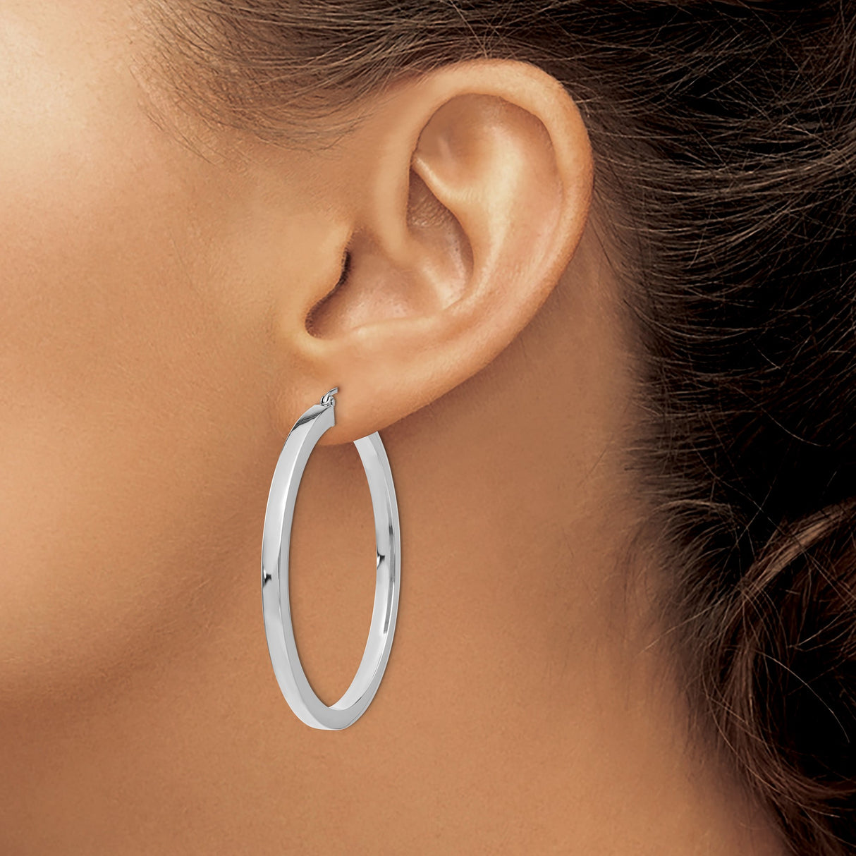 14k White Gold Hoop Earrings, Round Flat Edge with Polished Finish, Medium Lightweight Style