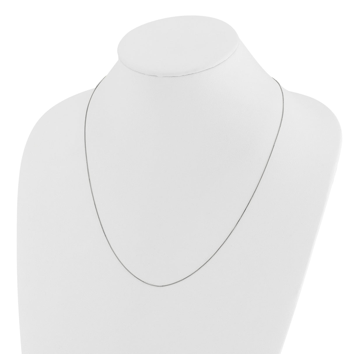 14K White Gold 0.55 mm Box Chain Necklace, Polished detail view
