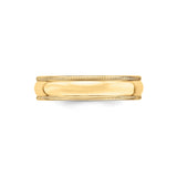 10k Yellow Gold Milgrain, Domed wedding band ring detail view