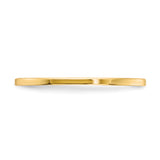 10k Yellow Gold Flat wedding band ring detail view