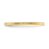 10k Yellow Gold wedding band ring detail view