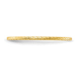 10k Yellow Gold wedding band ring detail view