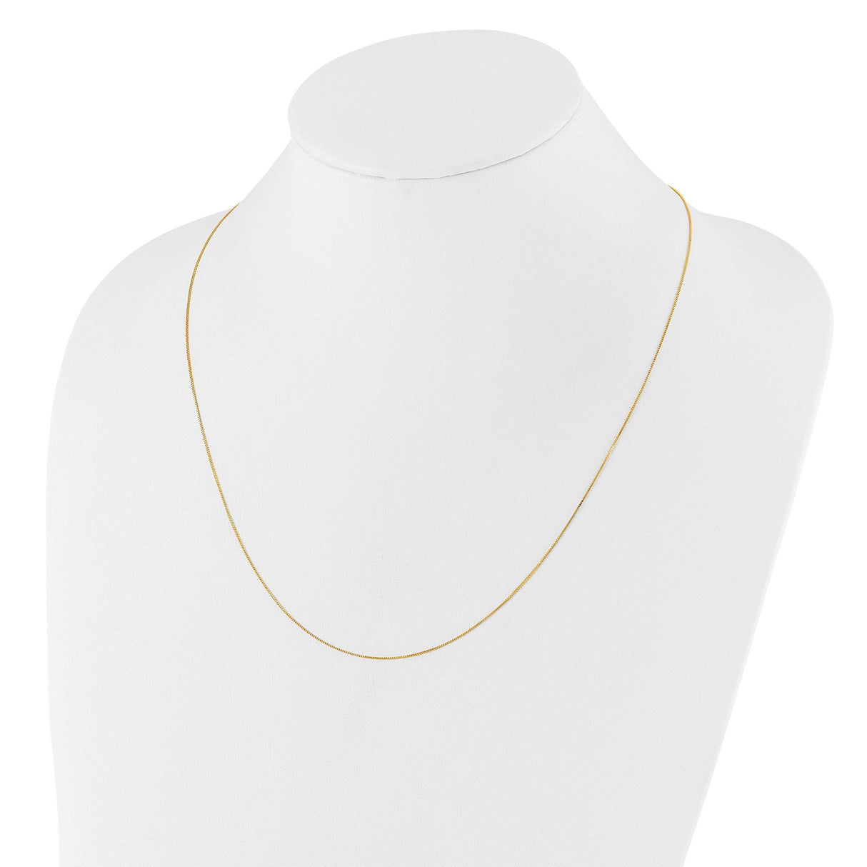 10K Yellow Gold 0.7 mm Box Chain Necklace, Polished detail view