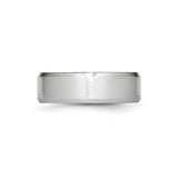Beveled Edge, Satin wedding band ring detail view