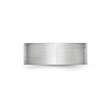 Satin, Flat wedding band ring detail view