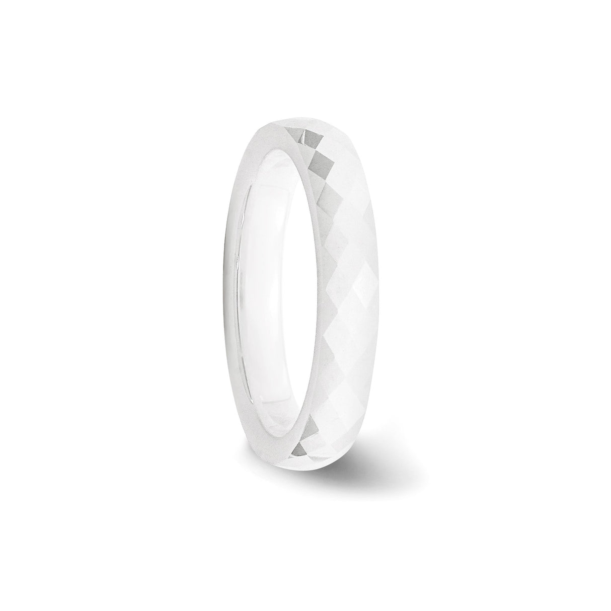 wedding band ring detail view