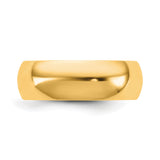 10k Yellow Gold Comfort Fit wedding band ring detail view