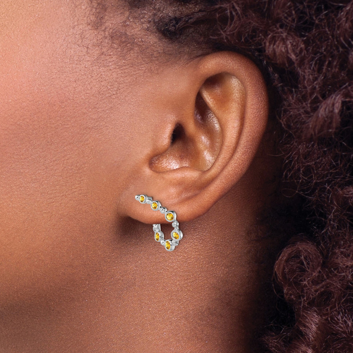 14k White Gold Hoop Earrings with Citrine in Linked Open Teardrop Design