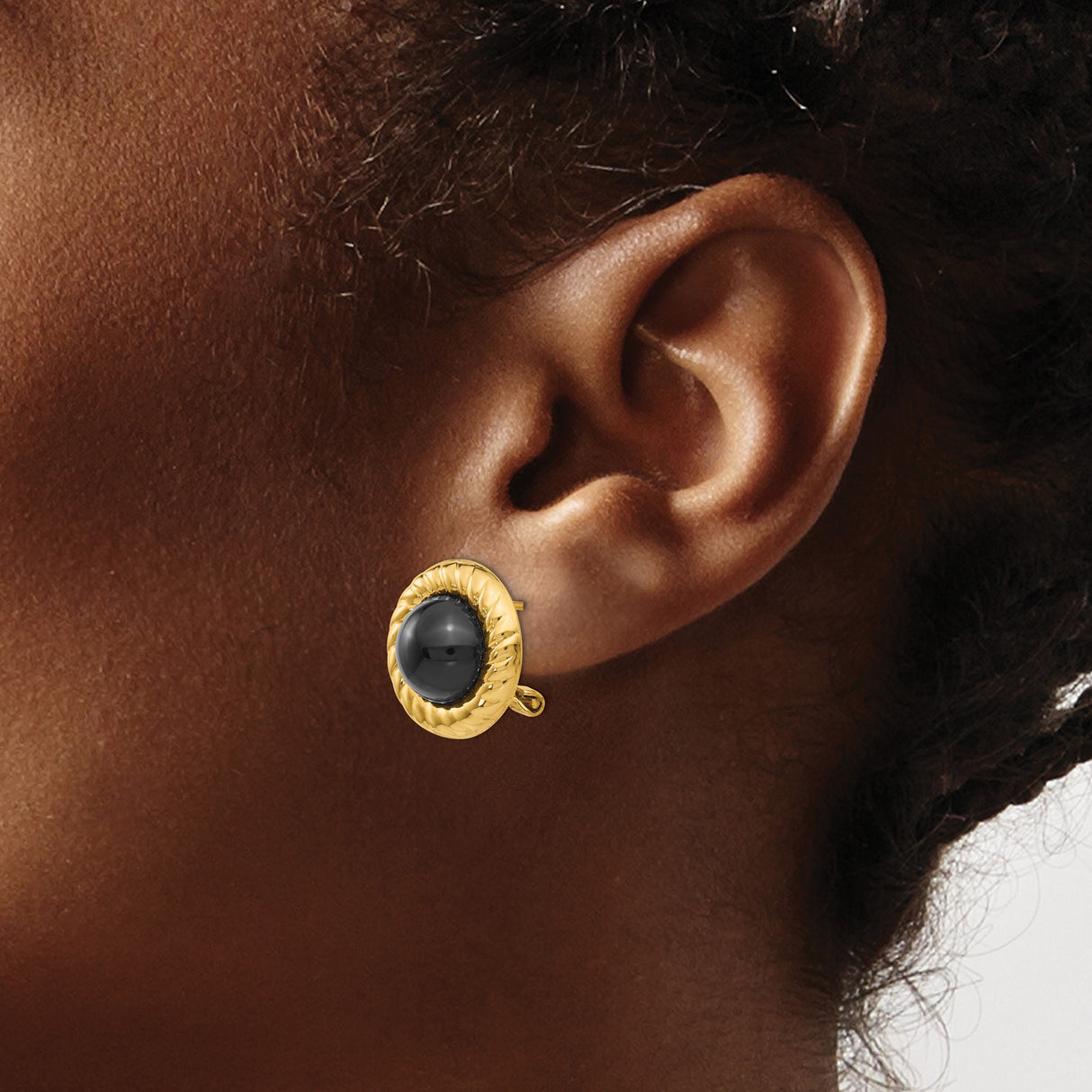 14k Yellow Gold Clip-On Earrings with Black Onyx, Twisted Rope Border, Vintage Round Design