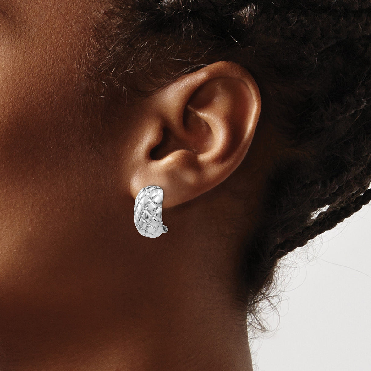 14K White Gold Quilted Dome Hoop Earrings Textured Clip