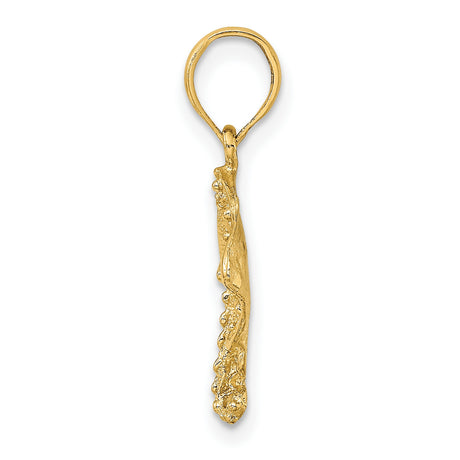 14k Yellow Gold Manta Ray Pendant, Detailed Ocean-Inspired Sea Creature Design