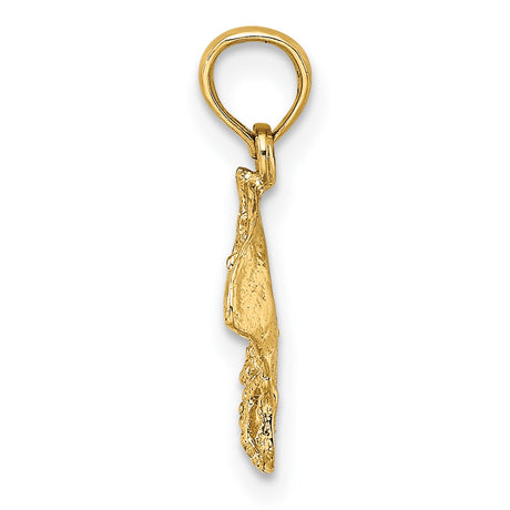 14k Yellow Gold Stingray Pendant, Ocean Animal Charm with Nautical Design