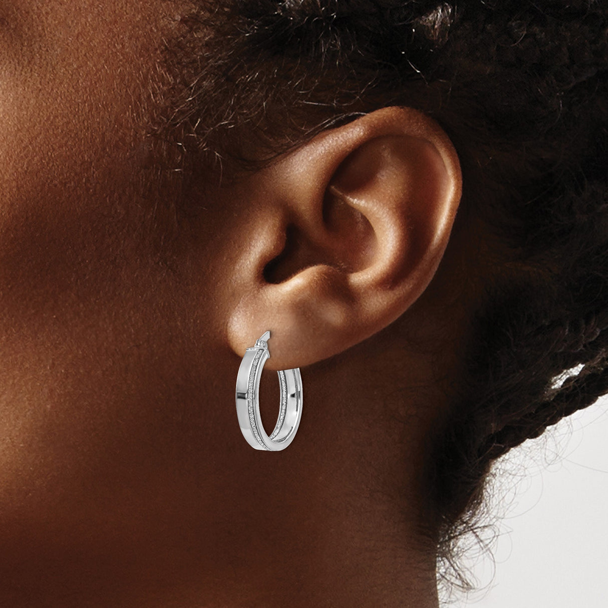 14k White Gold Hoop Earrings with Polished Finish and Subtle Textured Stripe