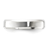 Sterling Silver Beveled Edge, Comfort Fit wedding band ring detail view