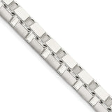 925 White Gold 7 mm Box Chain Necklace, Polished detail view