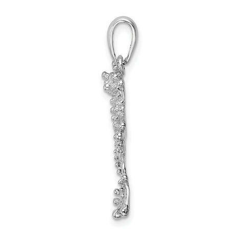 Sterling Silver Tree Frog Pendant, Nature-Inspired Wildlife Jewelry for Women or Unisex Wear