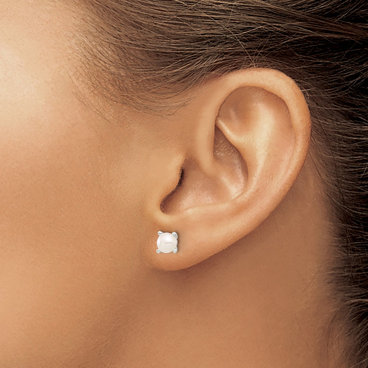 Sterling Silver Stud Earrings with White Round Cultured Pearl in Classic 4-Prong Setting