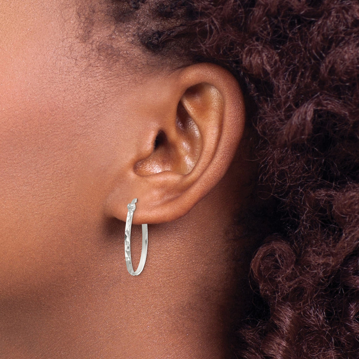 Sterling Silver Oval Hoop Earrings with Diamond Cut Textured Design for Women