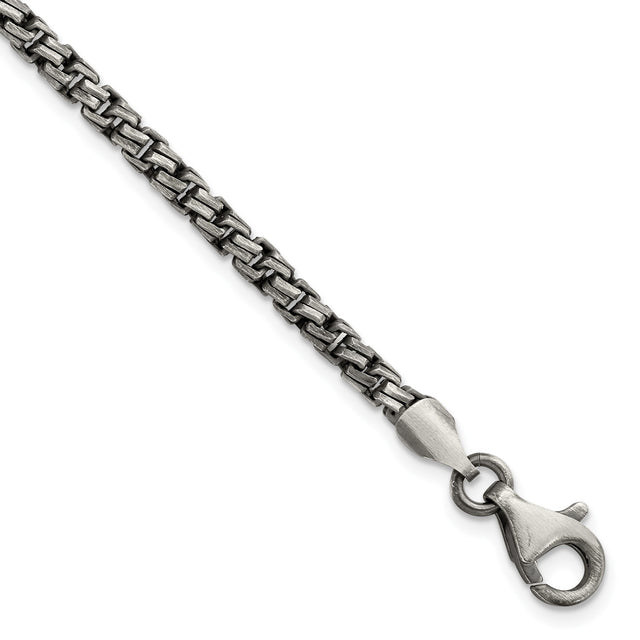 925 White Gold 3.5 mm Open link Chain Bracelet shown for scale