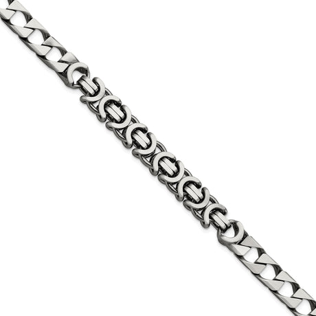925 White Gold 7.88 mm Curb Chain Bracelet alternate angle