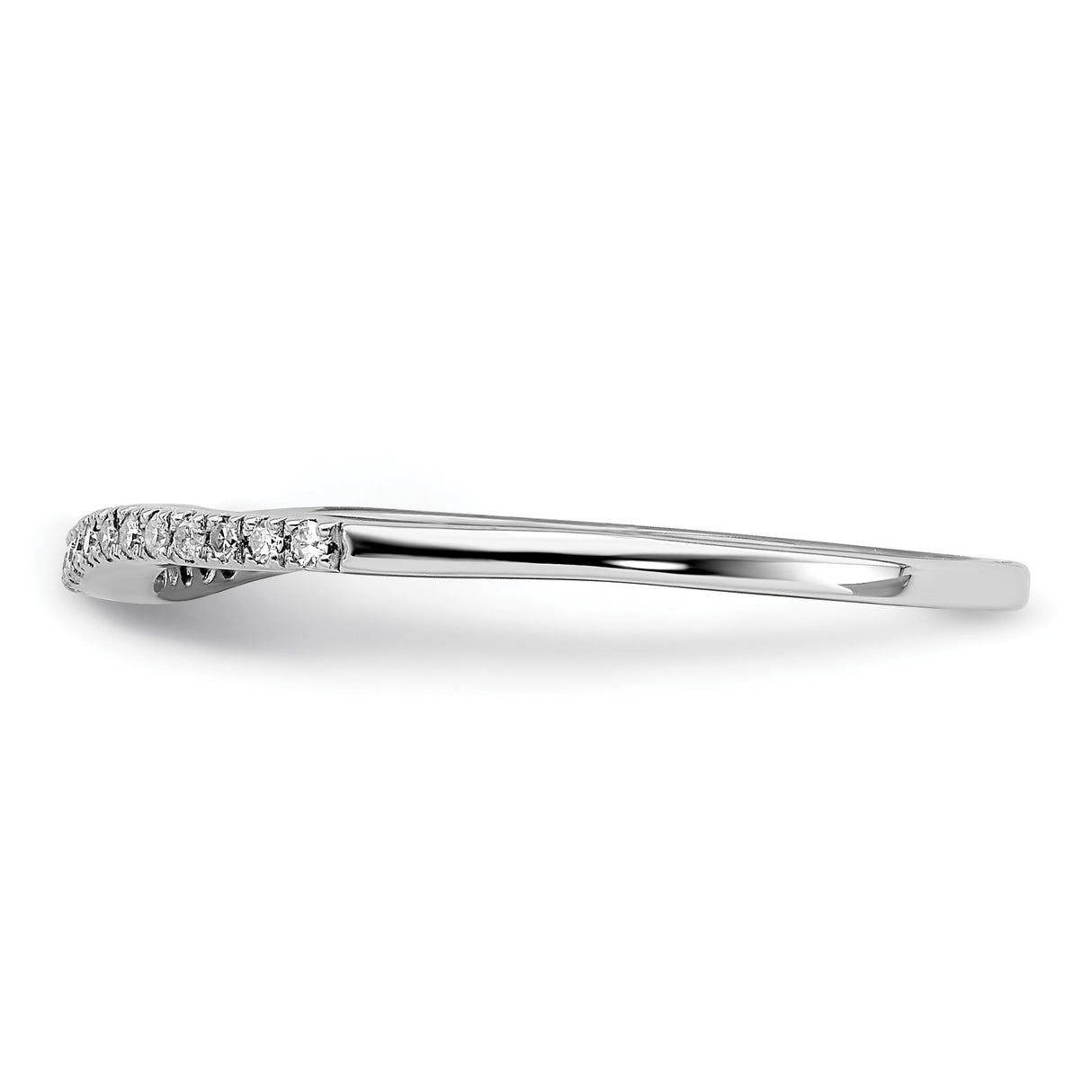 Sterling Silver wedding band ring detail view