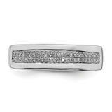 Sterling Silver wedding band ring detail view